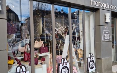 Adhésif vitrine – Ligne maroquinerie